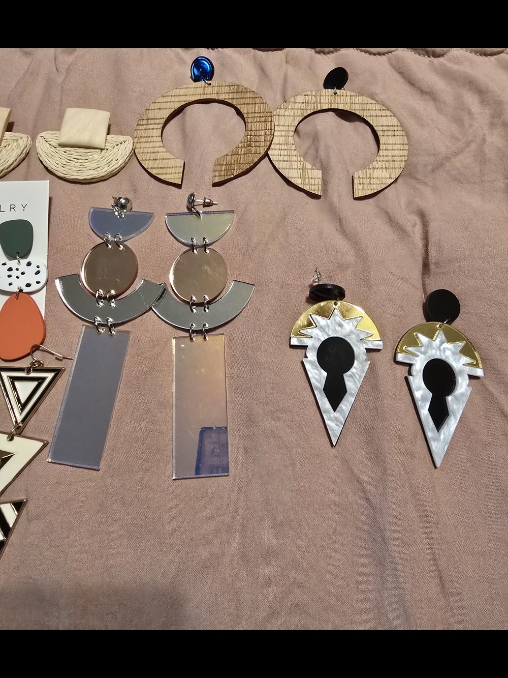 Mixed Lot Of 6 Pair Of Asos And Express Earrings Raffia, Wood, Resin, Mirror - Picture 3 of 5
